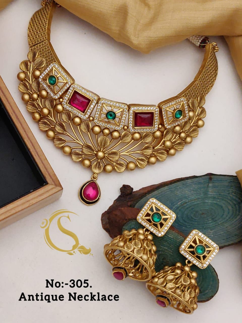 S-10: Matte Gold Choker Set
