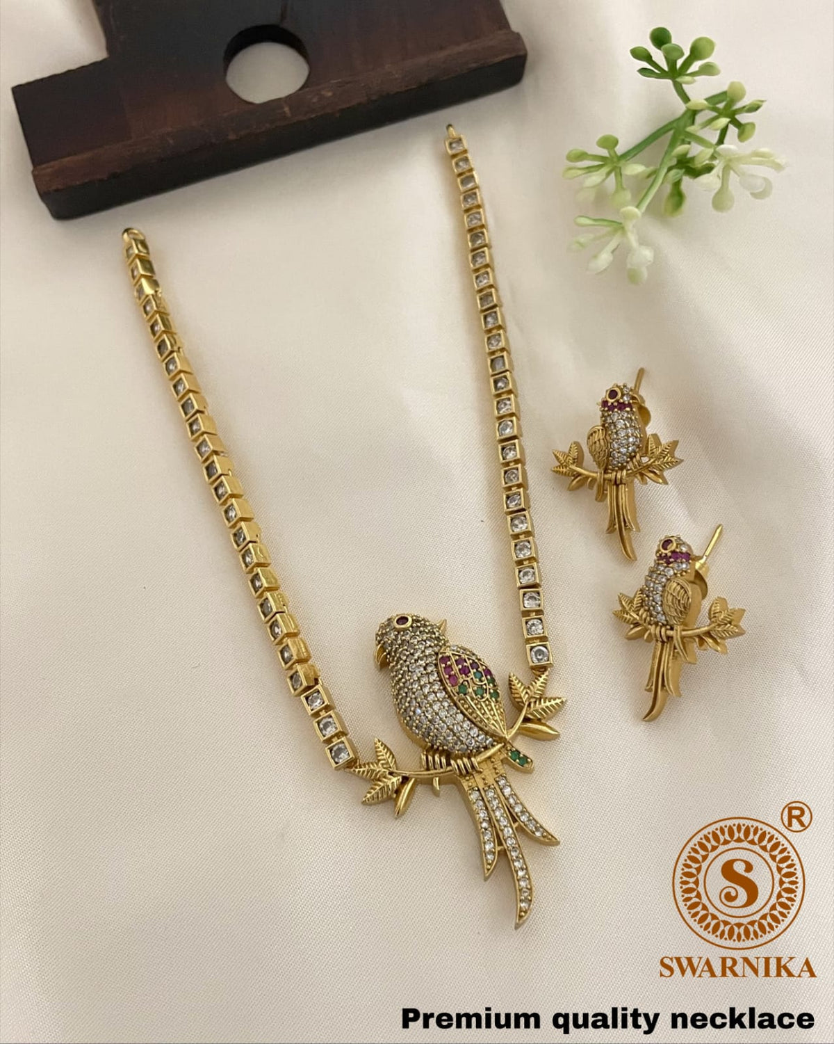 S-29: Elegant Mini Parrot AD Necklace Set | Gold-Plated