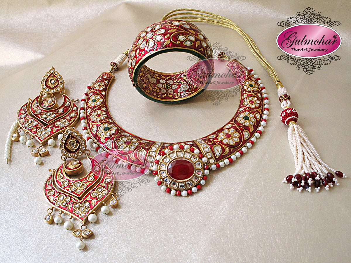 Laal Hasli Set, Kundan Polki Hasli Set, Multani Kundan Hasli, Red Meenakari Necklace Set, Gold Plated Hasli with Bangle