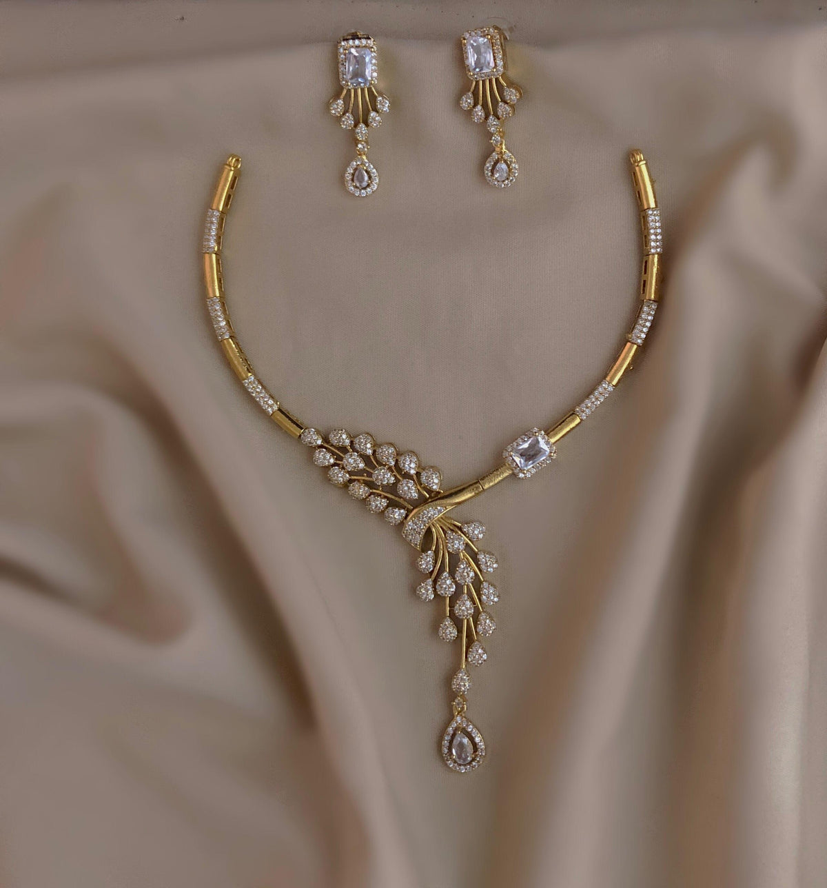S-26: AD Diamond Necklace Set | Party Wear Jewellery
